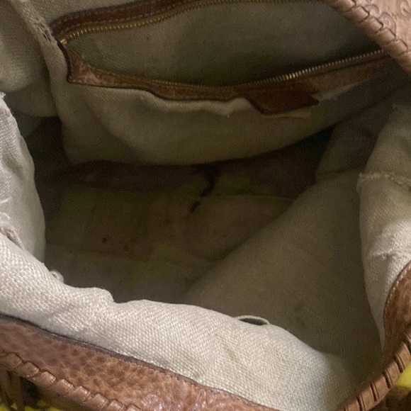 Gucci Limited Edition Leather Two Strap Bag - Picture 4 of 16